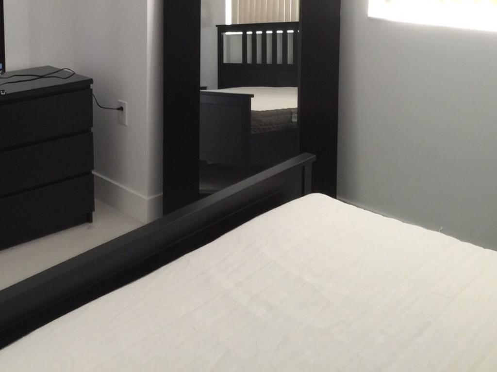 Aparthotel Luna Paradise By The Sea à Lauderdale-by-the-Sea Chambre photo